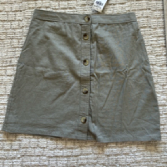 Abercrombie Skirt - Picture 1 of 2